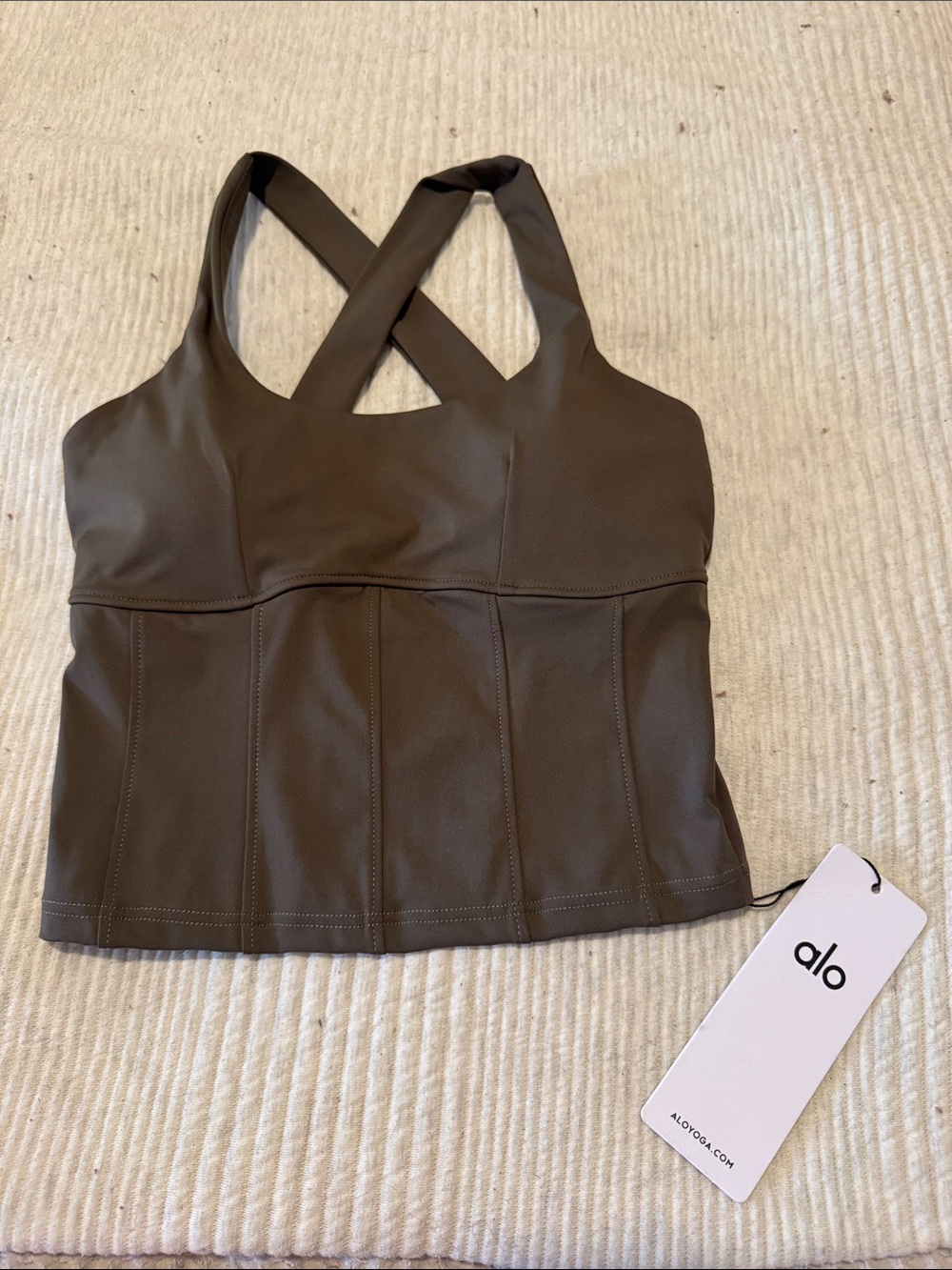 Alo Cropped Crossover-Back Tank - Olive Brown